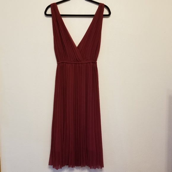 Wilfred Aritzia Karel pleated chiffon deep V-neckline dress - Picture 5 of 8